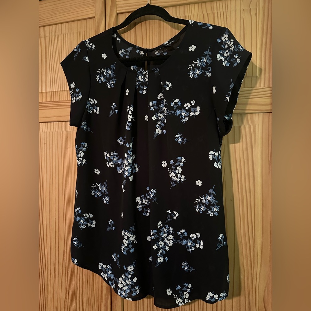 41 Hawthorne Lexie Pleat Front Blouse